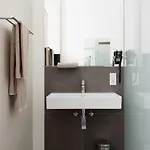 Eee 3*