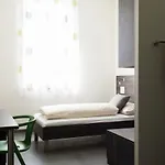 Eee 3*