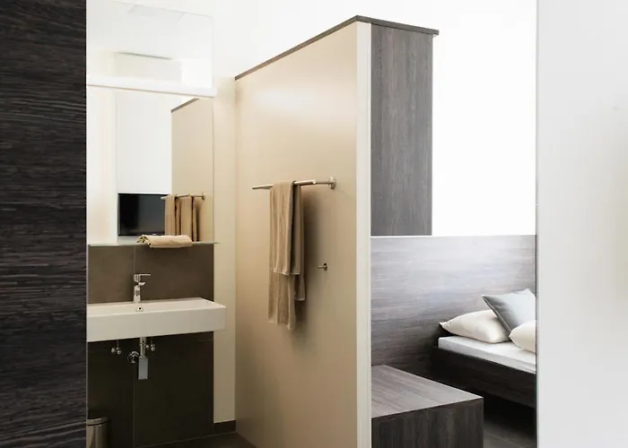 Ξενοδοχείο Eee